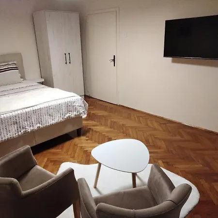 Urban Apartmán